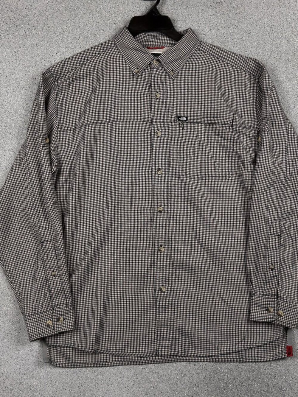 The North Face Men's Button Down Shirt M Black Gingham Hiking Travel Outdoor